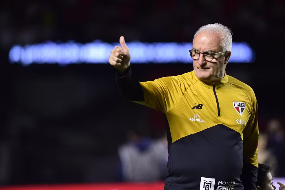 Dorival elogia São Paulo em vitória contra o Vasco: “Vem dando resposta depois de turbulência”